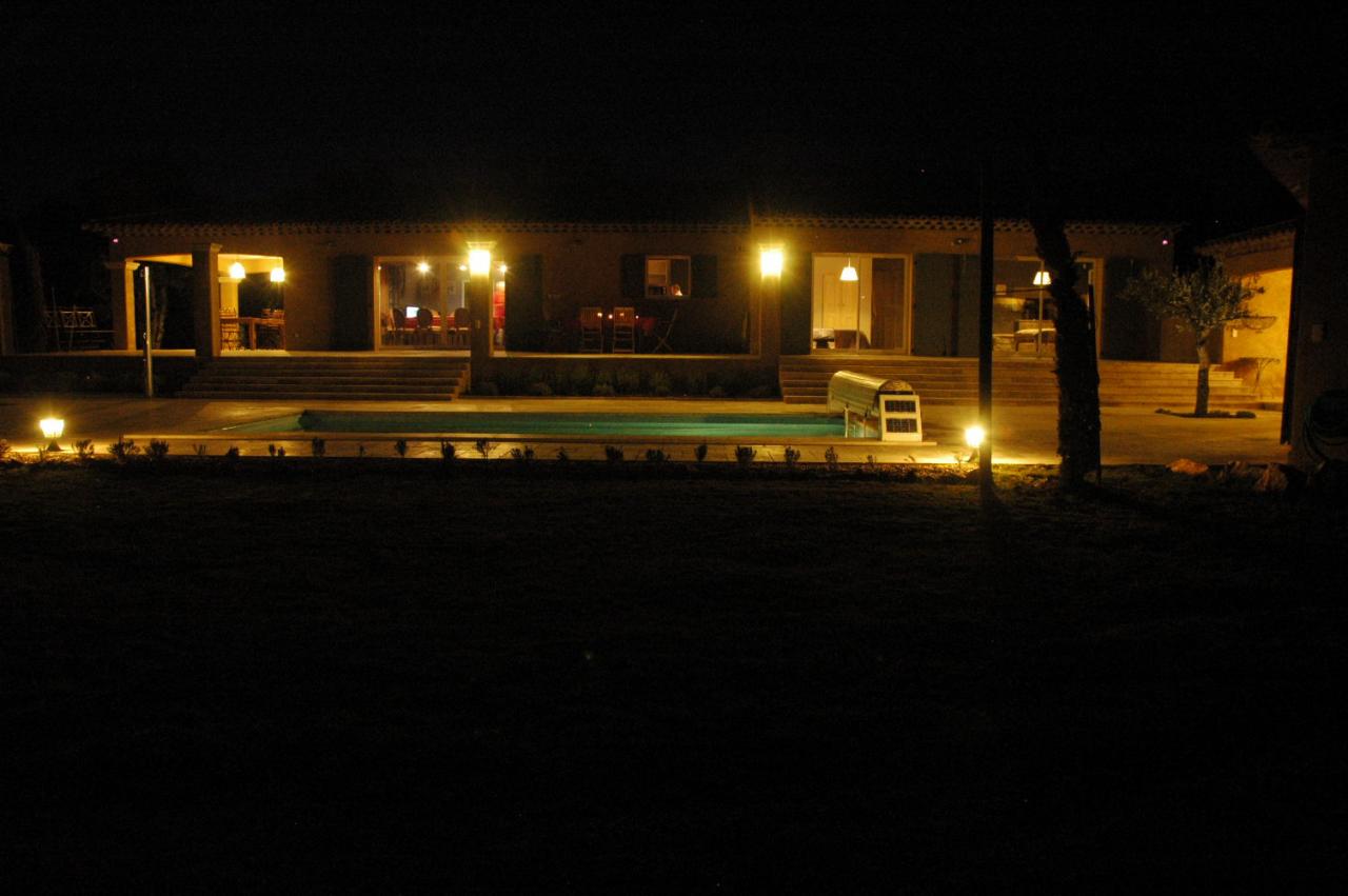 La villa by night